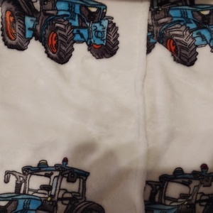 Plüss párnahuzat,  traktor - otthon & életmód - lakástextil - párna & párnahuzat - díszpárnahuzat - Meska.hu