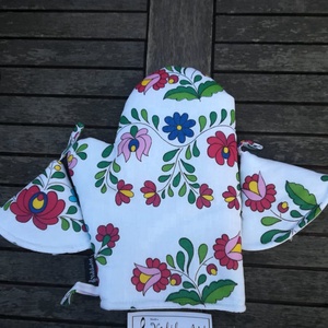 Konyhai kötény, kalocsai mintával - otthon & életmód - konyhafelszerelés, tálalás - konyhai textil - kötény - Meska.hu