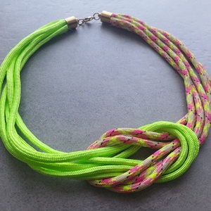 Többszálas csomózott paracord nyaklánc - neonzöld, pink - ékszer - nyaklánc - statement nyaklánc - Meska.hu