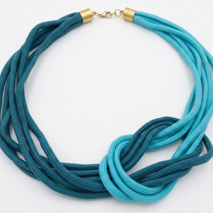 Többszálas csomózott paracord nyaklánc - teal, türkiz - ékszer - nyaklánc - statement nyaklánc - Meska.hu