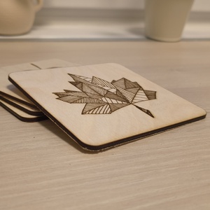 Falevélmintás poháralátét, Otthon & Életmód, Konyhafelszerelés, tálalás, Tálalás, Tányér- és poháralátét, Gravírozás, pirográfia, MESKA