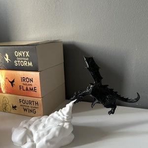 Sárkányos hangulatlámpa, Otthon & Életmód, Lámpa, Hangulatlámpa, Mindenmás, 3D technikával nyomtatott dekor hangulatlámpa.
PLA anyagból.
A led nem tartozék.
Méretei: kb. 14 cm..., MESKA