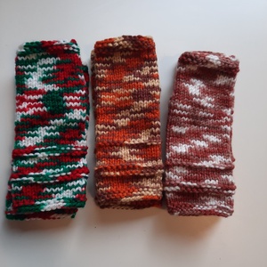 Horgolt karmelegítők - Ujjatlan kesztyűk - Magyarország zászló színei - Kesztyűk vegetáriánusoknak - Karácsonyi ajándékö - ruha & divat - sál, sapka, kendő - kesztyű - Meska.hu