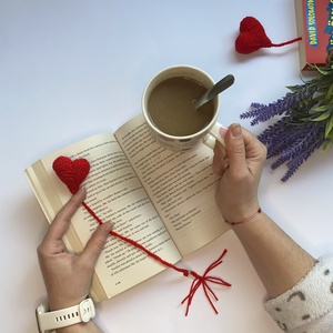 Szív alakú könyvjelző, ajándék Valentin-napra - diy (csináld magad) - egységcsomag - Meska.hu