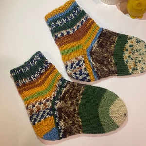 Gyerekzokni mérete EU27-28 vagy 17 cm. kézzel kötött gyerekzokni, nagyon meleg otthon. BABY, tipegő, gyermek gyapjú zo - karácsony - mikulás - mikulás zsák, zokni, csizma - Meska.hu