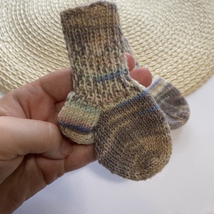  Gyapjú baba zokni 3-6 hónapos, újszülött zokni 9 cm, mosógépben mosható - karácsony - mikulás - mikulás zsák, zokni, csizma - Meska.hu