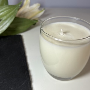 Kézzel készített szójagyertya sakura illóolajjal. Kézzel készített szójagyertya Aperol illóolajjal - kellékek & szerszámok - dekorációs kellékek - dekorációs gyertya - Meska.hu