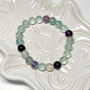 Szivárvány fluorit ásvány karkötő - Meska.hu