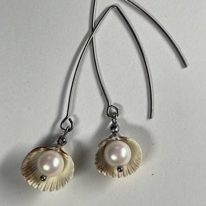 Lógó kagylós fülbevaló   - ékszer - fülbevaló - lógó fülbevaló - Meska.hu