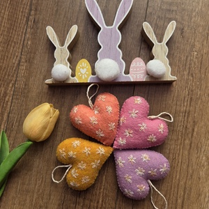 Hímzett szívecskék, Otthon & Életmód, Dekoráció, Dísztárgy, Varrás, MESKA