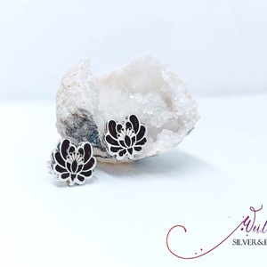 WeilanSilverAndEnamel