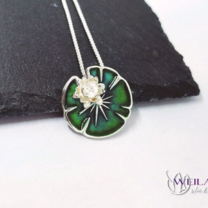 Leaf - Nymphaea / Tündérrózsa ezüst tűzzománc medál, zöld - ékszer - nyaklánc - medál - Meska.hu