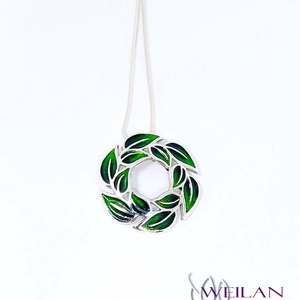 Leaf - Laurus / Babér ezüst tűzzománc medál, zöld, Ékszer, Nyaklánc, Medál, Tűzzománc, Ötvös, MESKA