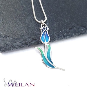 Hej'tulipán - Virágszálam ezüst tűzzománc medál kék-zöld - ékszer - nyaklánc - medál - Meska.hu