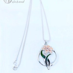  Flora - Liliom ezüst tűzzománc medál - rózsaszín - ékszer - nyaklánc - medál - Meska.hu