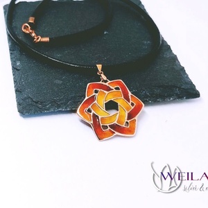 Druida - Kelta stílusú tűzzománc medál (vörös-arany), Ékszer, Nyaklánc, Medálos nyaklánc, Ékszerkészítés, Tűzzománc, MESKA