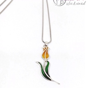 Hej'tulipán - Virágszálam ezüst tűzzománc medál narancs-arany-zöld - ékszer - nyaklánc - medál - Meska.hu