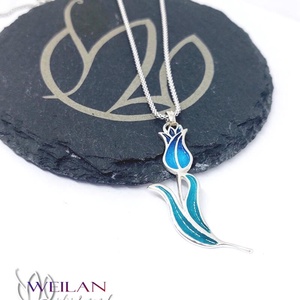 Hej'tulipán - Virágszálam ezüst tűzzománc medál kék-zöld - ékszer - nyaklánc - medál - Meska.hu