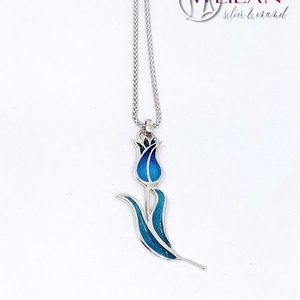 Hej'tulipán - Virágszálam ezüst tűzzománc medál kék-zöld - ékszer - nyaklánc - medál - Meska.hu