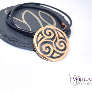 Kelta - Triskelion bronz tűzzománc medál, szürke-fekete - ékszer - nyaklánc - medálos nyaklánc - Meska.hu