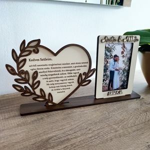 Gravírozott szülőköszöntő ajándék fényképtartóval  menyasszonytól vagy vőlegénytől, Esküvő, Emlék & Ajándék, Köszönőajándék, Gravírozás, pirográfia, MESKA