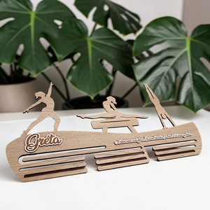 Szertornász éremtartó – személyre szabható névvel és idézettel , Otthon & Életmód, Dekoráció, Fali és függő dekoráció, Éremtartó, , Focis éremtartó – személyre szabható névvel

Tedd különlegessé sporteredményeid bemutatását ezzel a..., MESKA