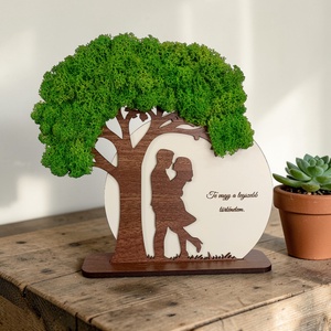 Egyedi páros fa dekoráció mohával � romantikus ajándék szerelmeseknek - Meska.hu