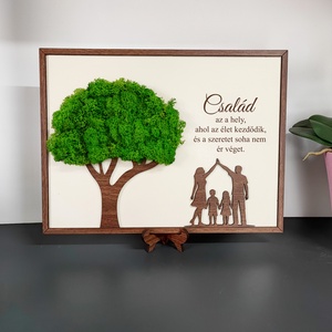 Egyedi családi fa dekoráció mohával - otthon & életmód - dekoráció - fali és függő dekoráció - zuzmókép, mohakép - Meska.hu