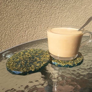 Arany pelyhes epoxi pohár alátét  - otthon & életmód - konyhafelszerelés, tálalás - tálalás - tányér- és poháralátét - Meska.hu