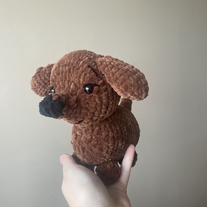 Horgolt tacskó - játék & sport - plüssállat & játékfigura - kutya - Meska.hu