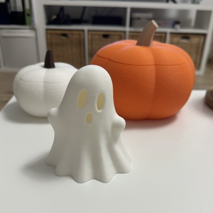 Világító kis szellem � Halloween dekoráció - otthon & életmód - dekoráció - halloween - halloweeni asztaldísz - Meska.hu