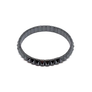 Hematit piramis karkötő 8x4mm - Meska.hu