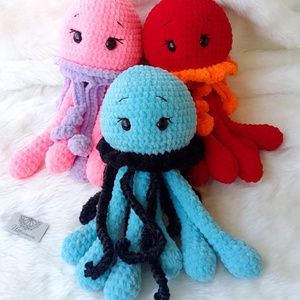 Horgolt plüss medúza, Játék & Sport, Plüssállat & Játékfigura, Polip, medúza, Horgolás, MESKA