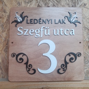 Házszám tábla - Dekor 6, Otthon & Életmód, Ház & Kert, Házszám, Gravírozás, pirográfia, Festett tárgyak, MESKA