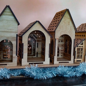 Adventi gyertyatartó - karácsonyi falu - karácsony - adventi díszek - adventi asztaldísz - Meska.hu