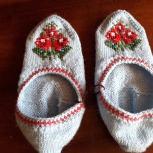 Sváb pacsker tutyi, Ruha & Divat, Cipő & Papucs, Mamusz & Házicipő, Kötés, MESKA