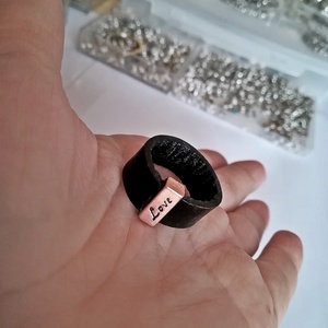 Bőr gyűrű réz dísszel - ékszer - gyűrű - kerek gyűrű - Meska.hu