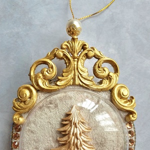 Kézzel Készített Bézs Bársony Óradísz 8 cm  Elegáns, Finom Vintage Karácsonyi Dekoráció a Fényes Ünnepekre - karácsony - karácsonyi lakásdekoráció - karácsonyfadíszek - Meska.hu