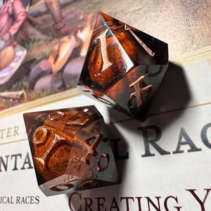 [Blood Moon] - D10 pár, Játék & Sport, Táblajáték és Kártyajáték, Társasjátékok, Dobókocka, Mindenmás, MESKA