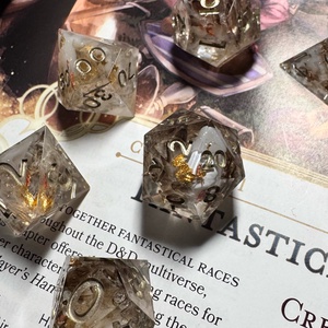 [FOGLALT] - 7 darabos kocka készlet  - játék & sport - táblajáték és kártyajáték - társasjátékok - dobókocka - Meska.hu