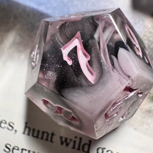 [Love Witch]  - �witchy kocka készlet  - játék & sport - táblajáték és kártyajáték - társasjátékok - dobókocka - Meska.hu