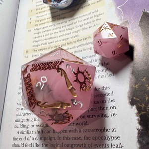 �Rose quartz - 42mm CHONK d20 - játék & sport - táblajáték és kártyajáték - társasjátékok - dobókocka - Meska.hu