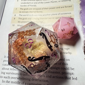 �Bloom - 42mm CHONK d20 - játék & sport - táblajáték és kártyajáték - társasjátékok - dobókocka - Meska.hu