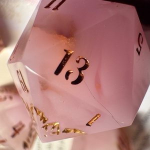 [Rose Quartz] - B -GRADE  7 darabos kocka készlet  - játék & sport - táblajáték és kártyajáték - társasjátékok - dobókocka - Meska.hu