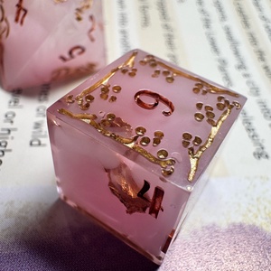 [Rose Quartz] - B -GRADE  7 darabos kocka készlet  - játék & sport - táblajáték és kártyajáték - társasjátékok - dobókocka - Meska.hu