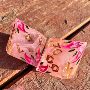 [Spring Bloom] - 7 darabos kocka készlet  - játék & sport - táblajáték és kártyajáték - társasjátékok - dobókocka - Meska.hu