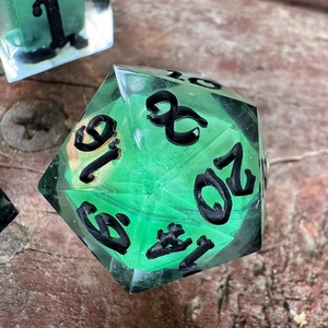 [Pact Magic]  - �witchy kocka készlet  - játék & sport - táblajáték és kártyajáték - társasjátékok - dobókocka - Meska.hu
