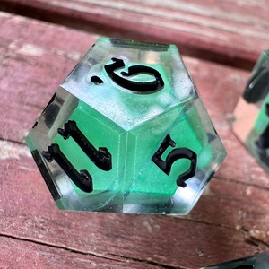 [Pact Magic]  - �witchy kocka készlet  - játék & sport - táblajáték és kártyajáték - társasjátékok - dobókocka - Meska.hu