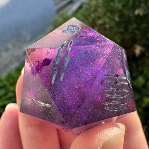 [Startouched] - 35mm d20 - játék & sport - táblajáték és kártyajáték - társasjátékok - dobókocka - Meska.hu