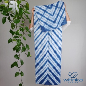 Kék csíkos vállkendő, sál, shibori, batik - ruha & divat - sál, sapka, kendő - sál - Meska.hu